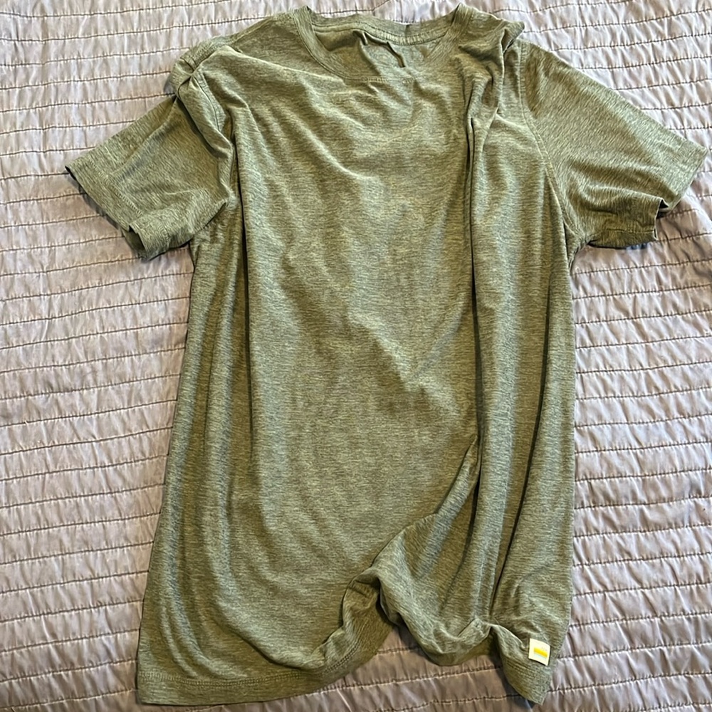 Green/Blue Vuori athletic shirt